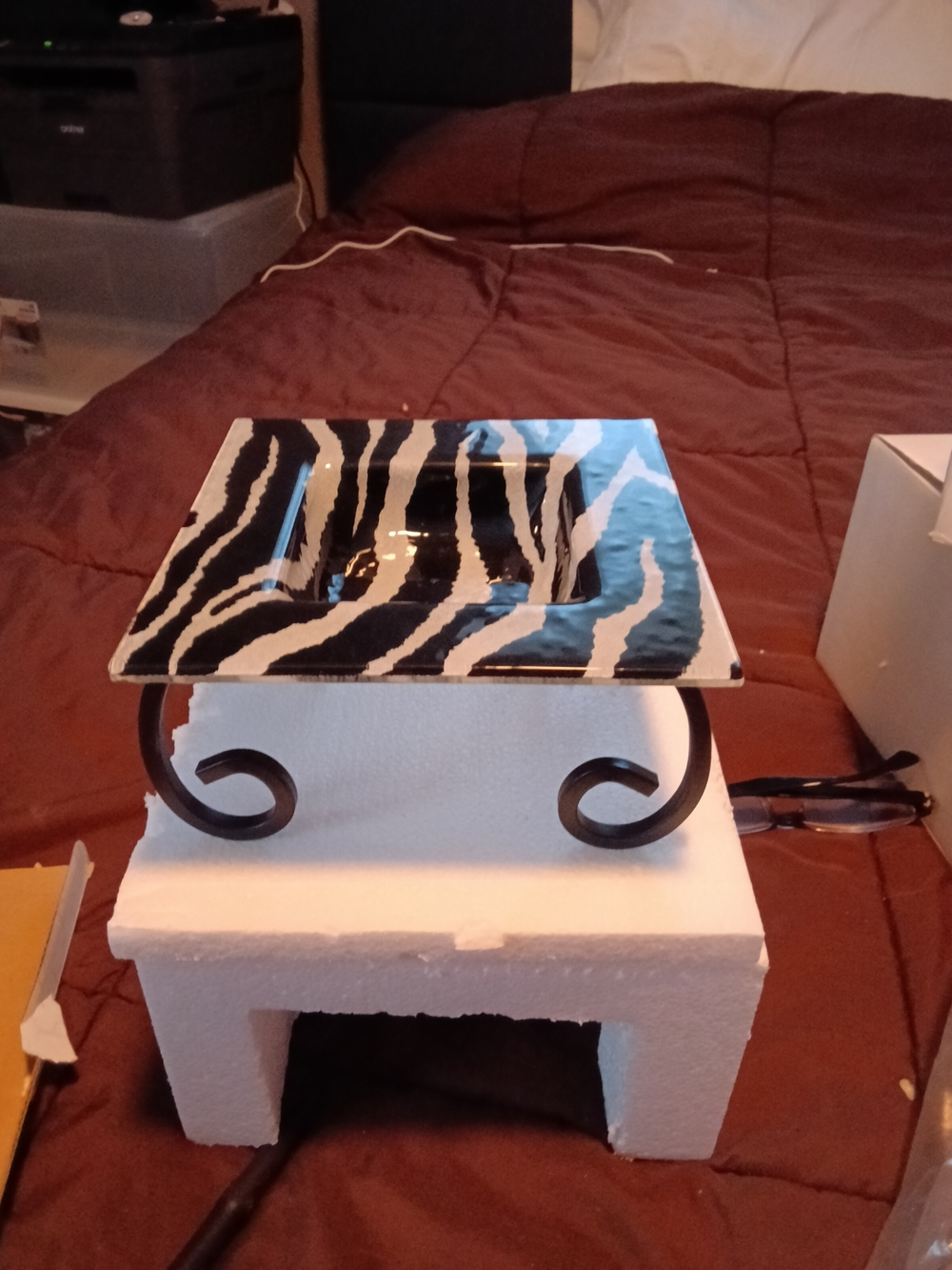 Source Unknown Black and White Zebra Glass Display Plate on Scroll Iron Stand
